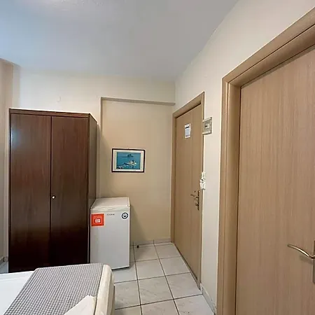Afrodite 3* Néoi Póroi