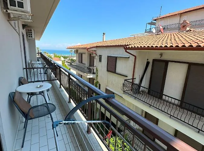 Afrodite 3* Neoi Poroi