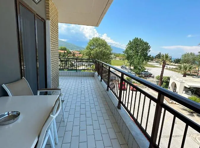 Afrodite 3* Neoi Poroi